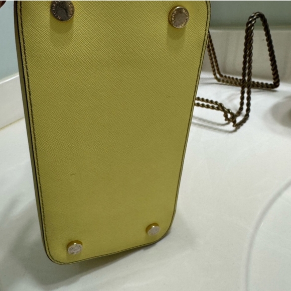 Michael Kors Lemon Yellow Jet Set Tote - Picture 5 of 7